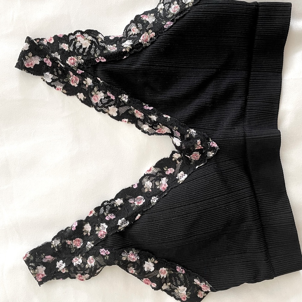 Victoria’s Secret PINK Bralette